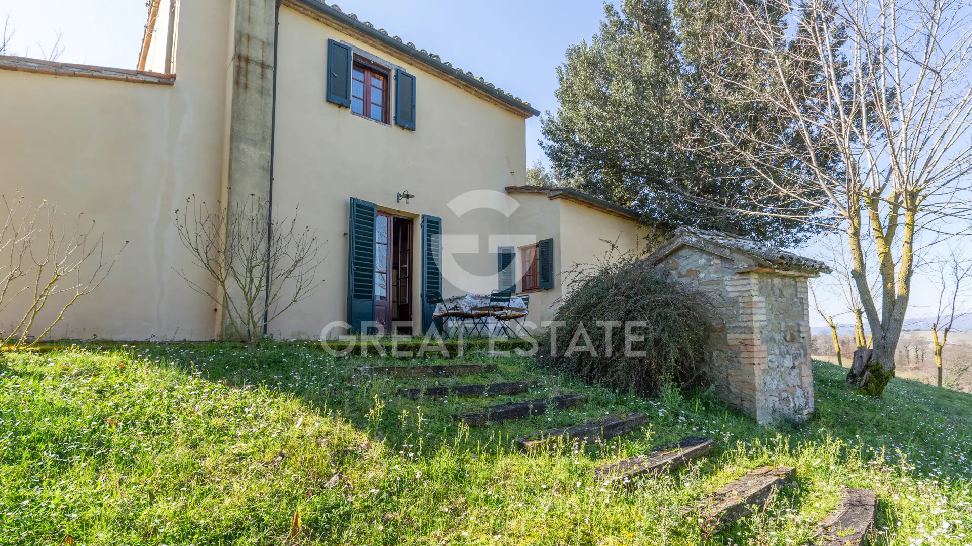 Villa 130m² in Italy, Siena. Priced at 520000€ rent photo-8