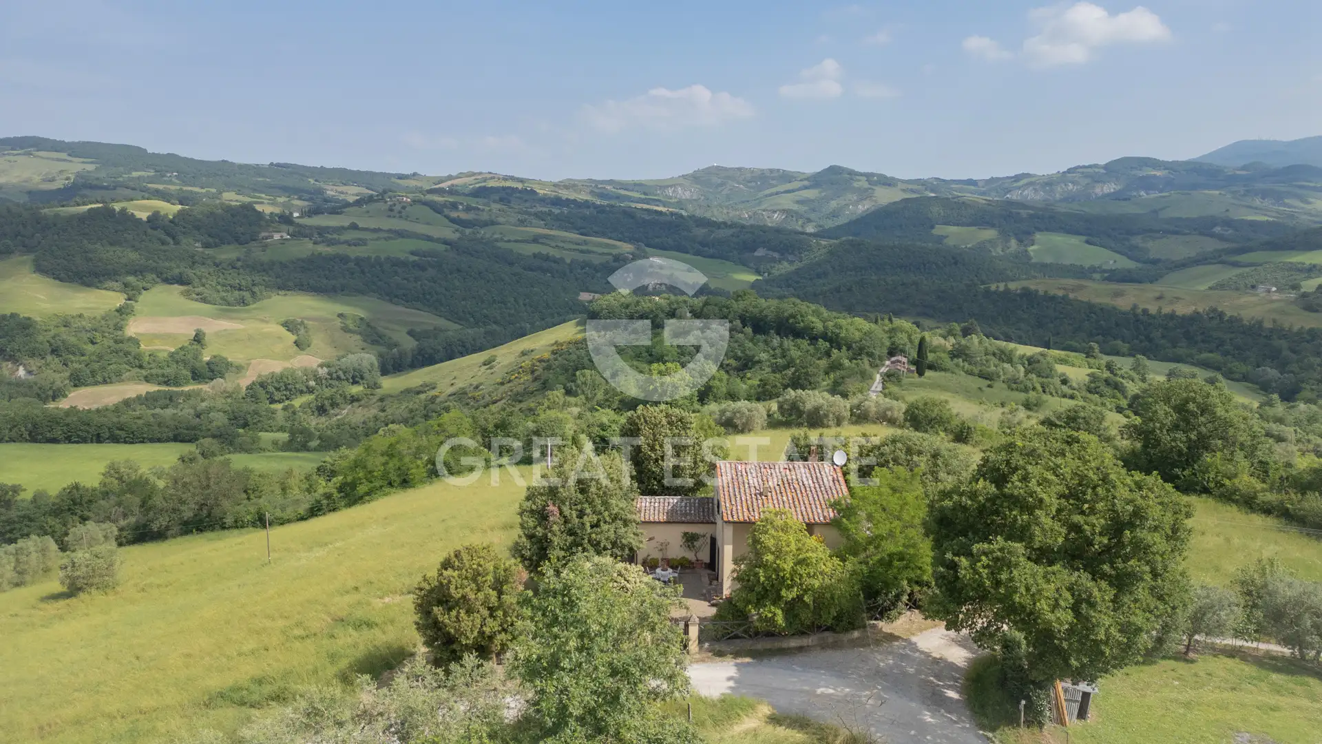 Villa 130m² in Italy, Siena. Priced at 520000€ rent photo-7