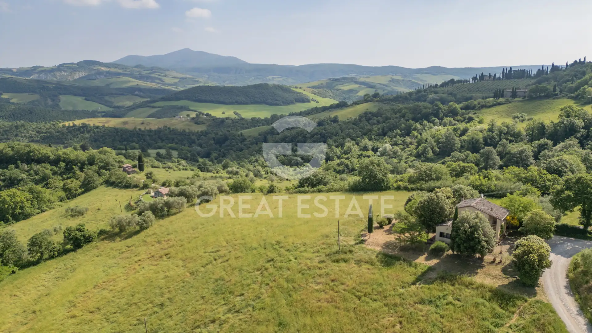 Villa 130m² in Italy, Siena. Priced at 520000€ rent photo-10