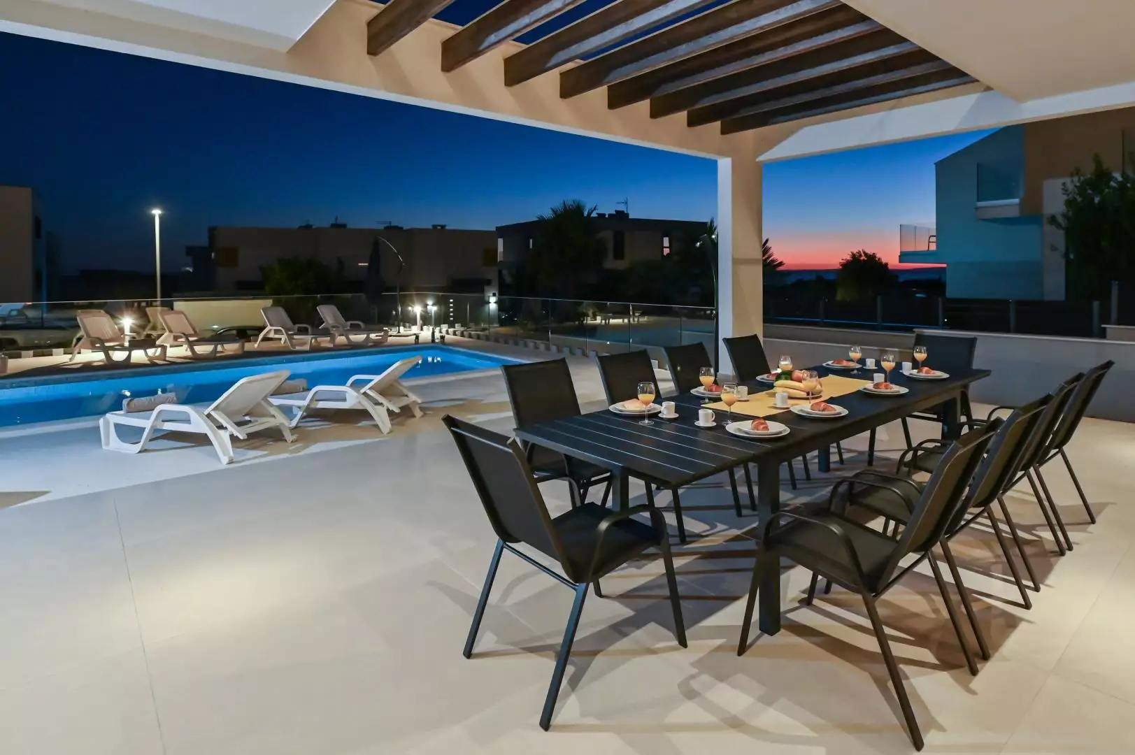 Villa 310m² in Croatia, Novalja. Priced at 1450000€ rent photo-12