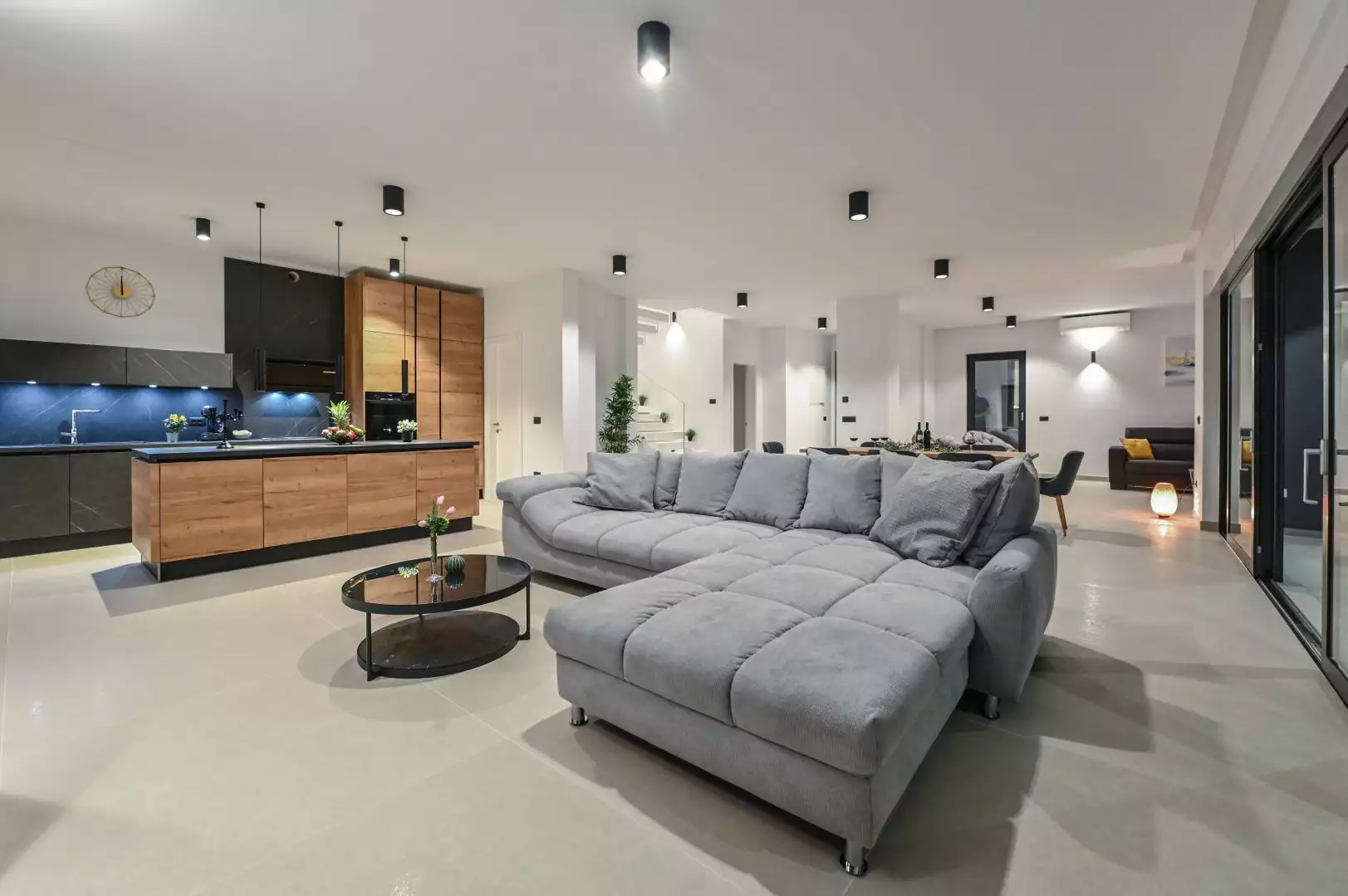 Villa 310m² in Croatia, Novalja. Priced at 1450000€ rent photo-20