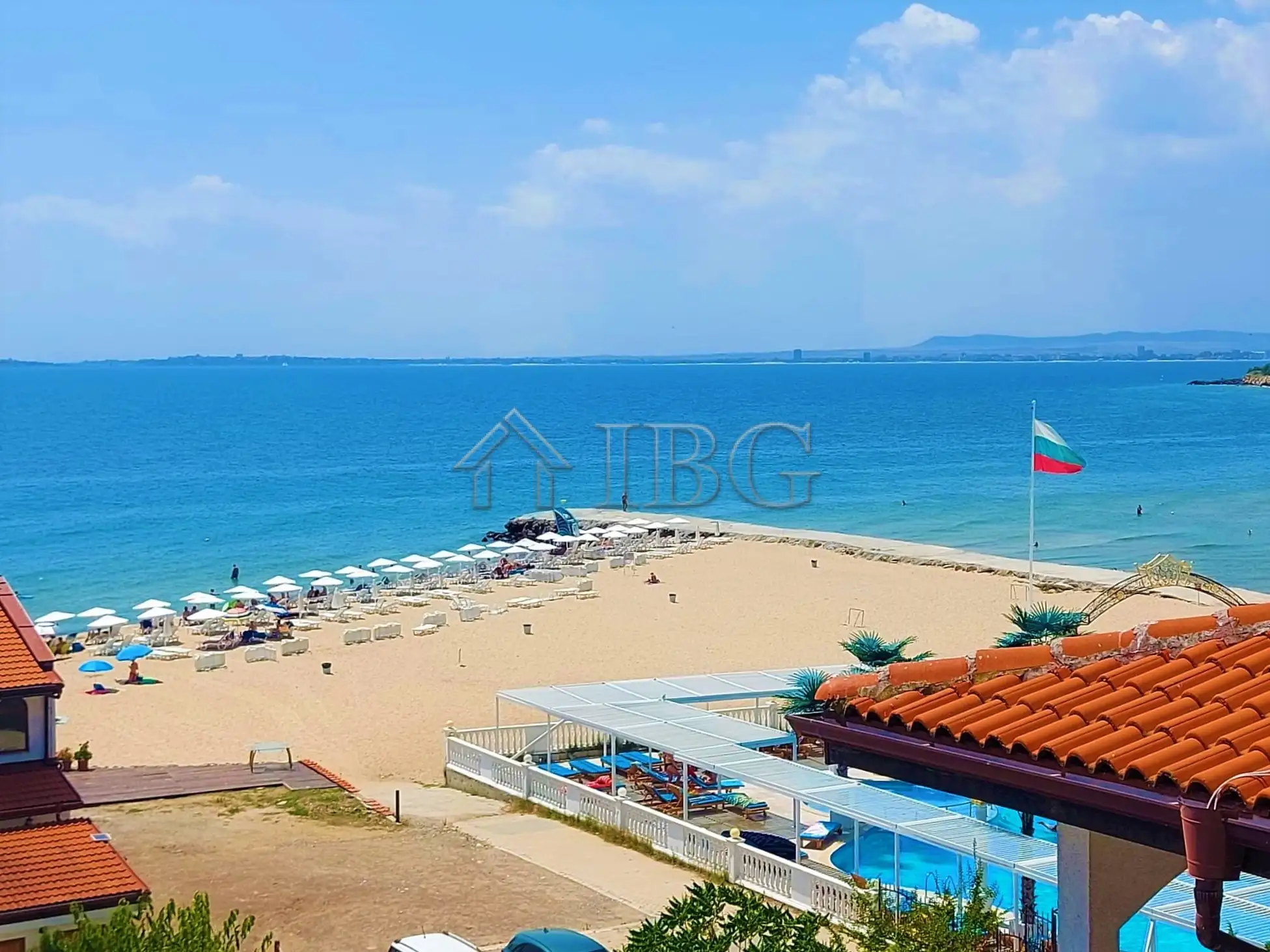 Flat 68m² in Bulgaria, Elenite. Priced at 105000€ rent photo-3