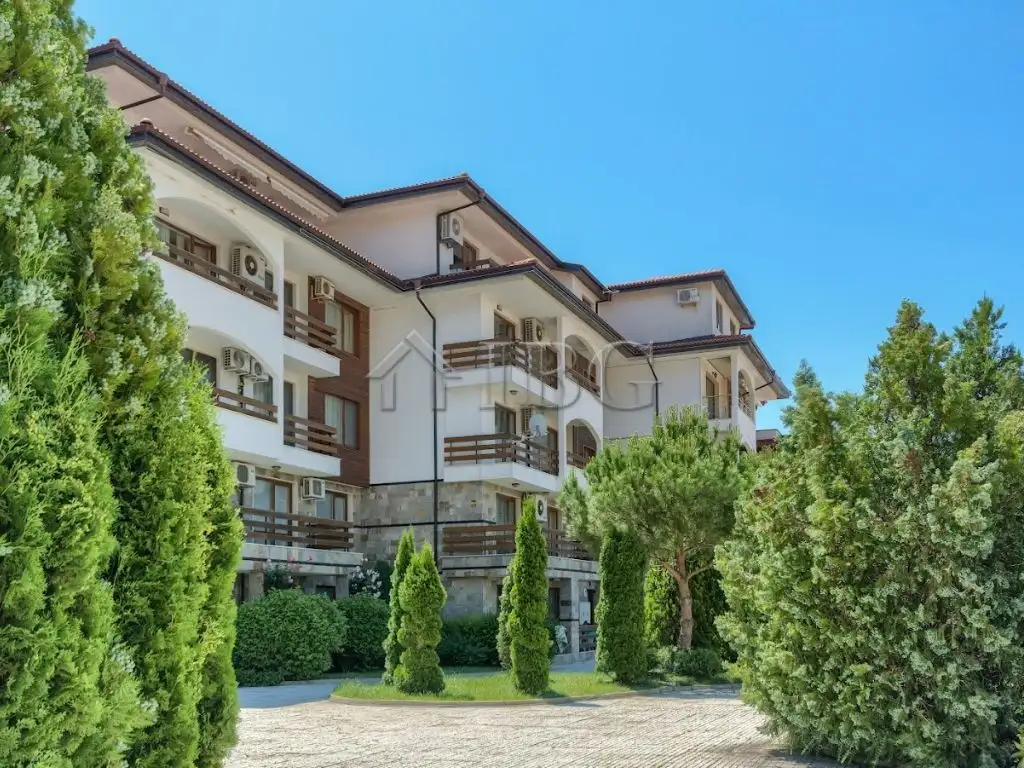 Flat 70m² in Bulgaria, Elenite. Priced at 109000€ rent photo-16