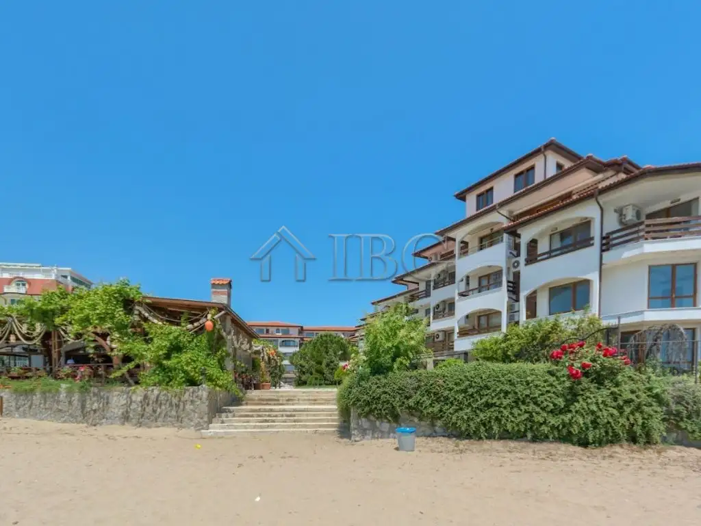Flat 70m² in Bulgaria, Elenite. Priced at 109000€ rent photo-18