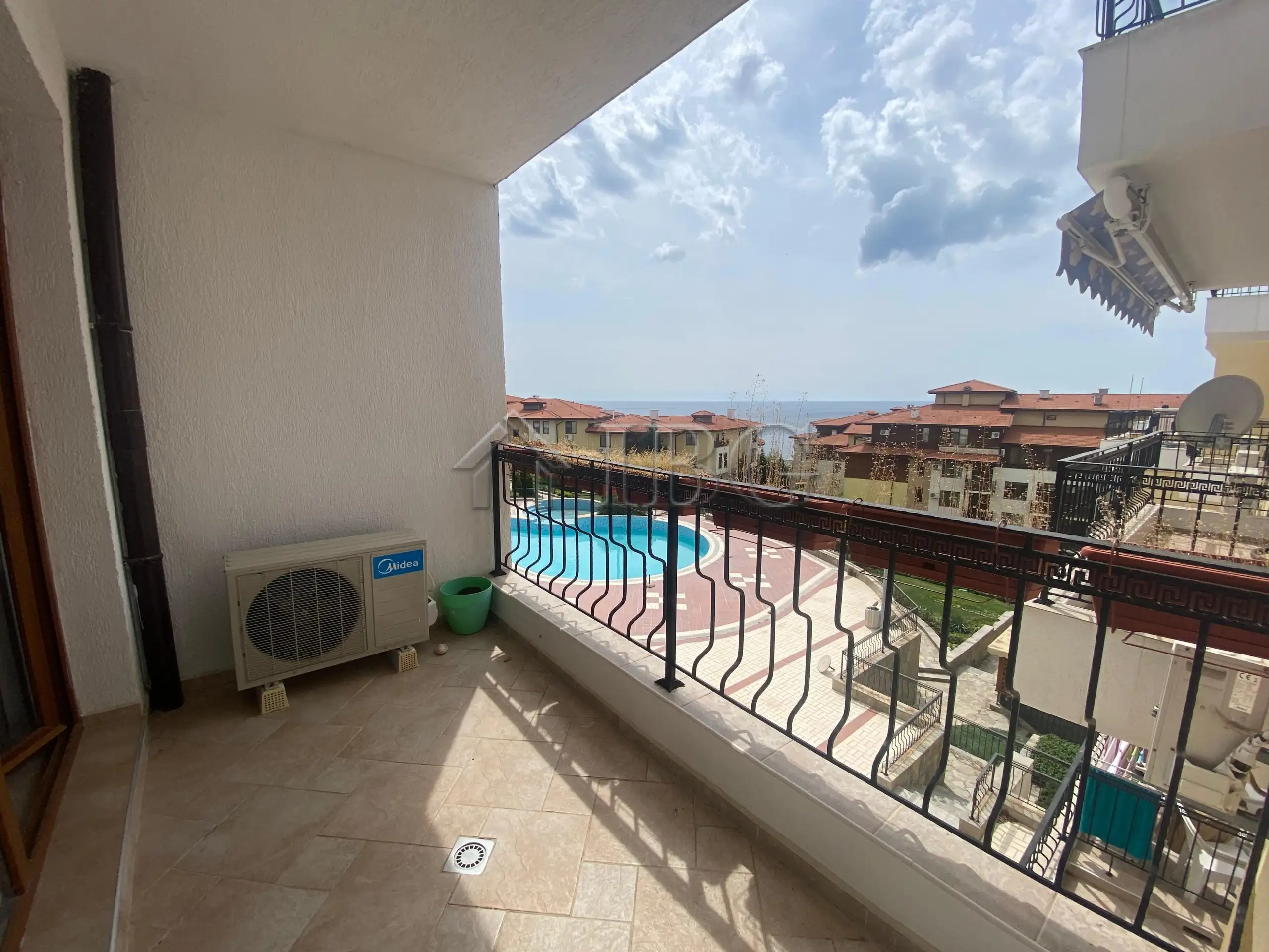 Flat 111m² in Bulgaria, Sveti Vlas. Priced at 167000€ rent photo-2