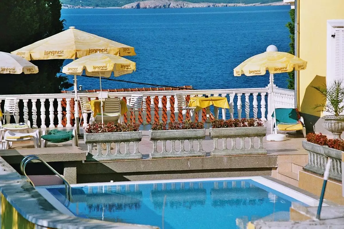 Hotels 1800m² in Croatia, Crikvenica. Priced at 5500000€ rent photo-2