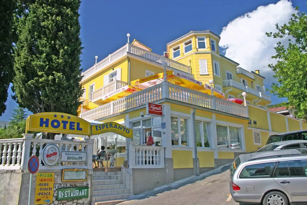 Hotels 1800m² in Croatia, Crikvenica. Priced at 5500000€ rent photo-5