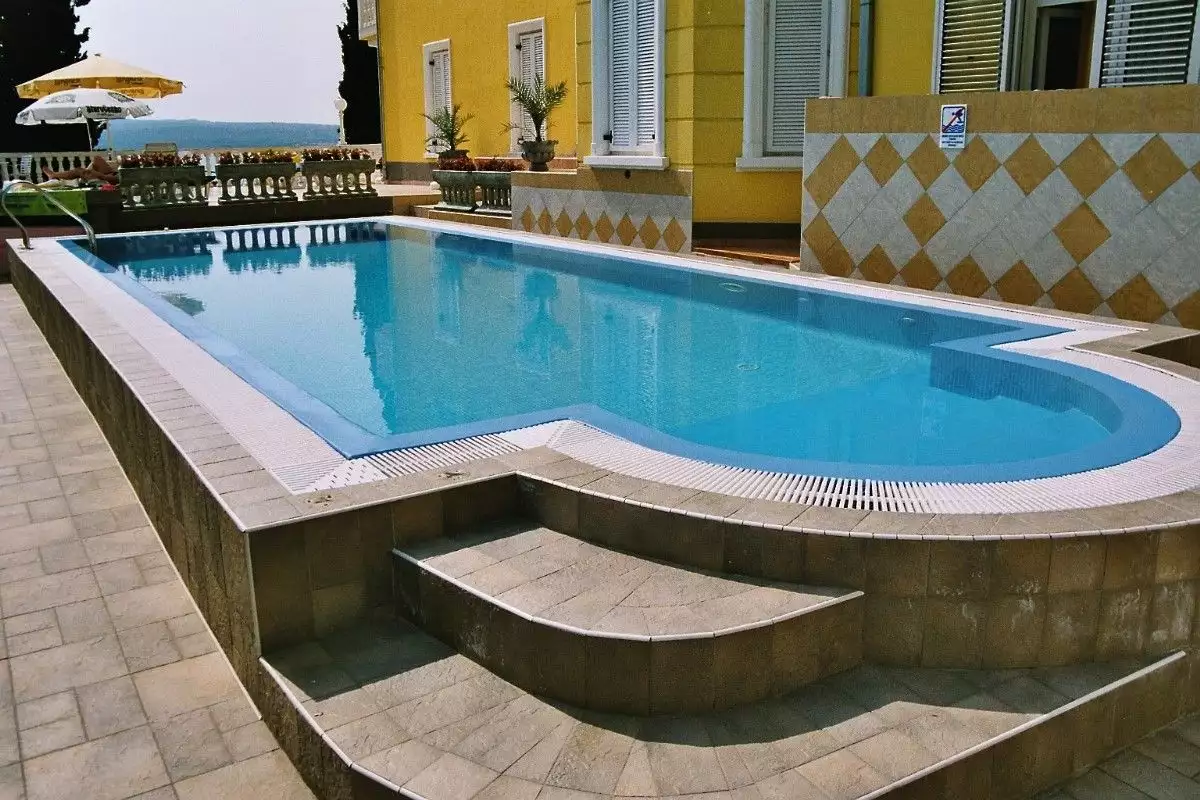 Hotels 1800m² in Croatia, Crikvenica. Priced at 5500000€ rent photo-7
