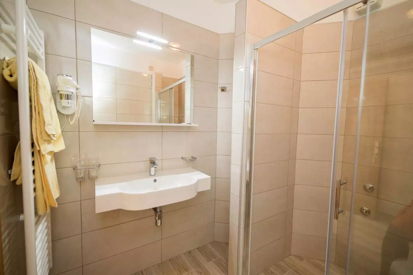 Hotels 1800m² in Croatia, Crikvenica. Priced at 5500000€ rent photo-20