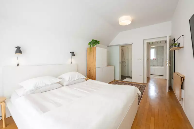 House 457m² in Slovenia, Bled. Priced at 1390000€ rent photo-27