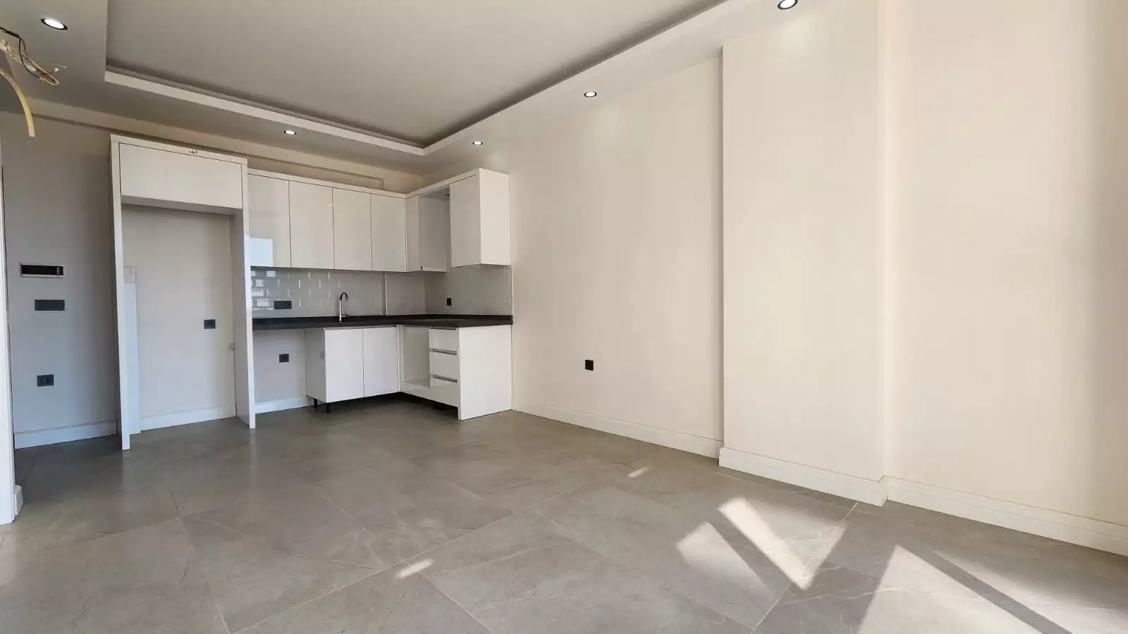Flat 56m² in Turkey, Kargicak. Priced at 92000€ rent photo-3