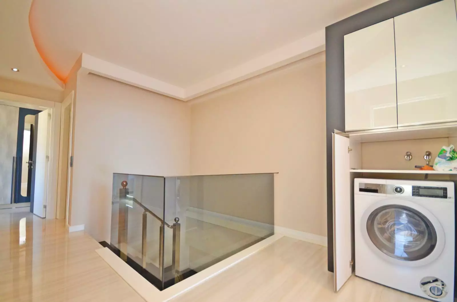 Townhouse 200m² in Turkey, Kargicak. Priced at 264000€ rent photo-21