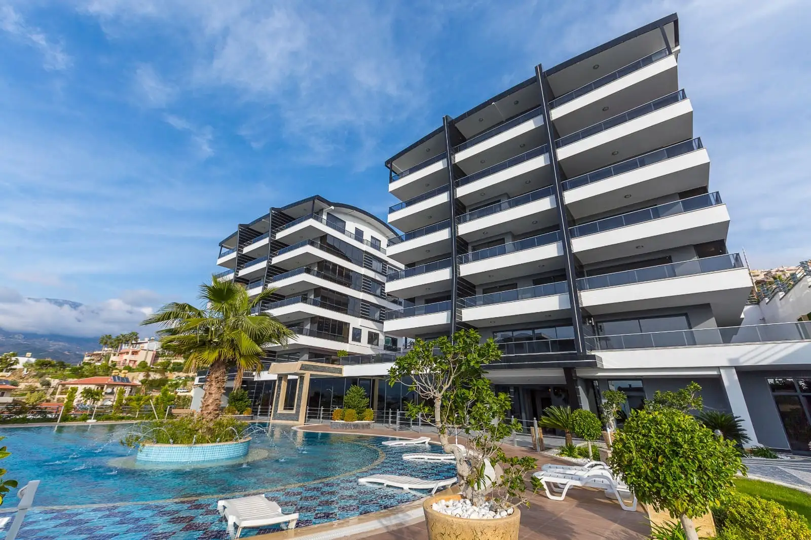 Townhouse 200m² in Turkey, Kargicak. Priced at 264000€ rent photo-2