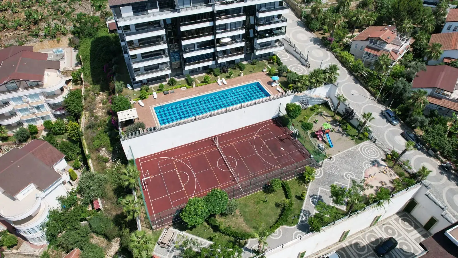 Townhouse 200m² in Turkey, Kargicak. Priced at 264000€ rent photo-3