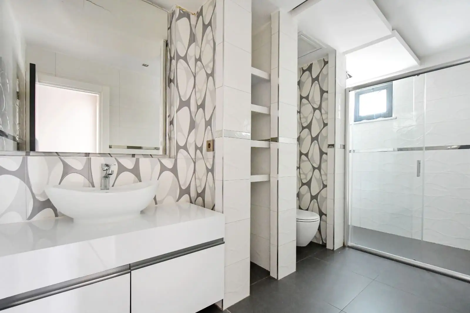 Townhouse 200m² in Turkey, Kargicak. Priced at 264000€ rent photo-16