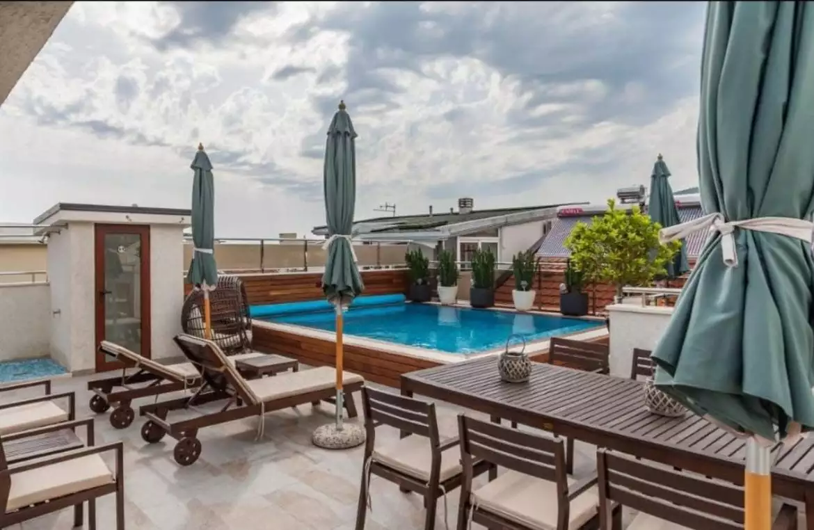 House 200m² in Montenegro, Bar. Priced at 850000€ rent photo-11