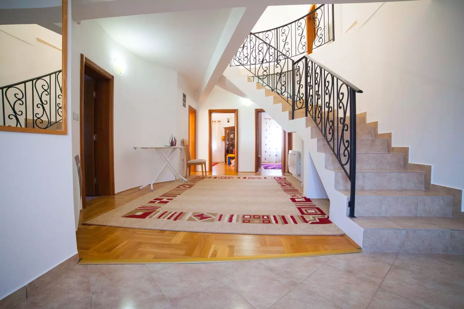 House 240m² in Montenegro, Utjeha. Priced at 390000€ rent photo-15