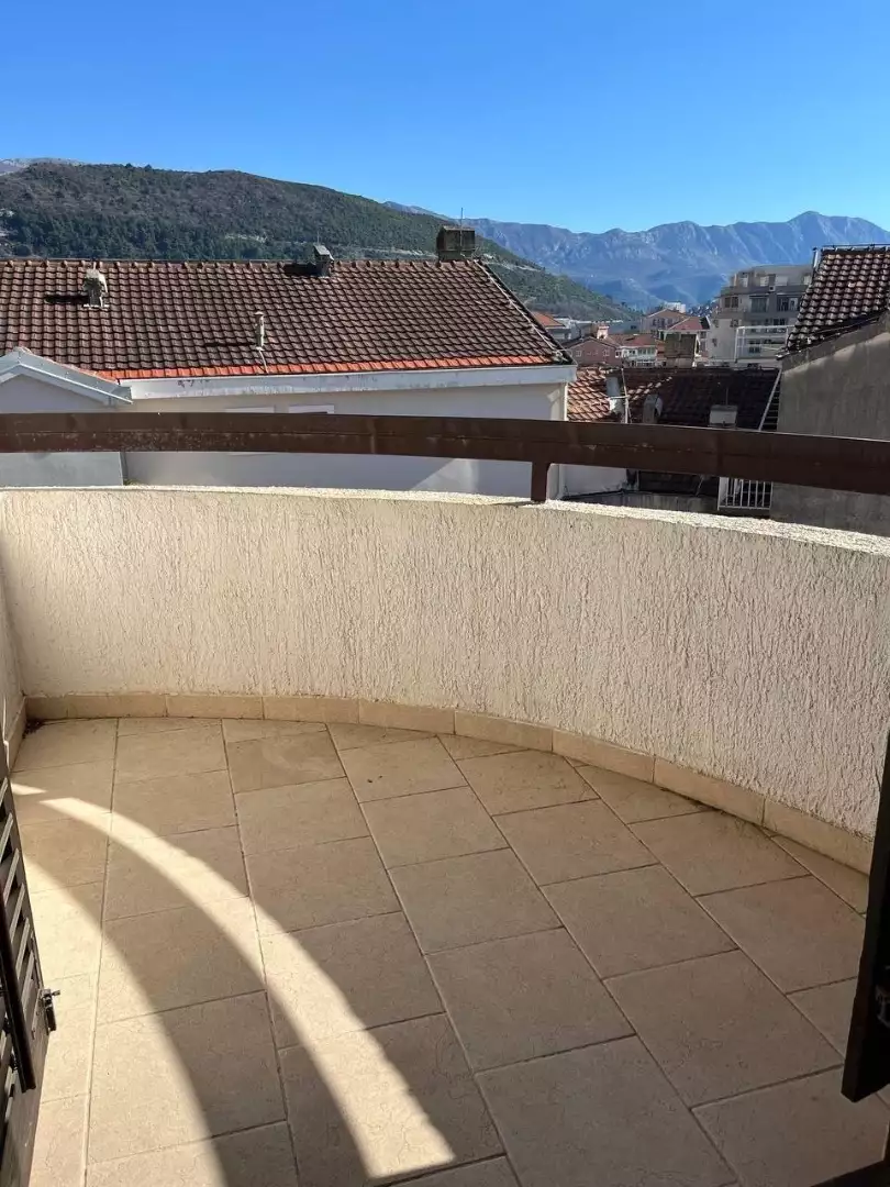 Flat 50m² in Montenegro, Budva. Priced at 137500€ rent photo-14