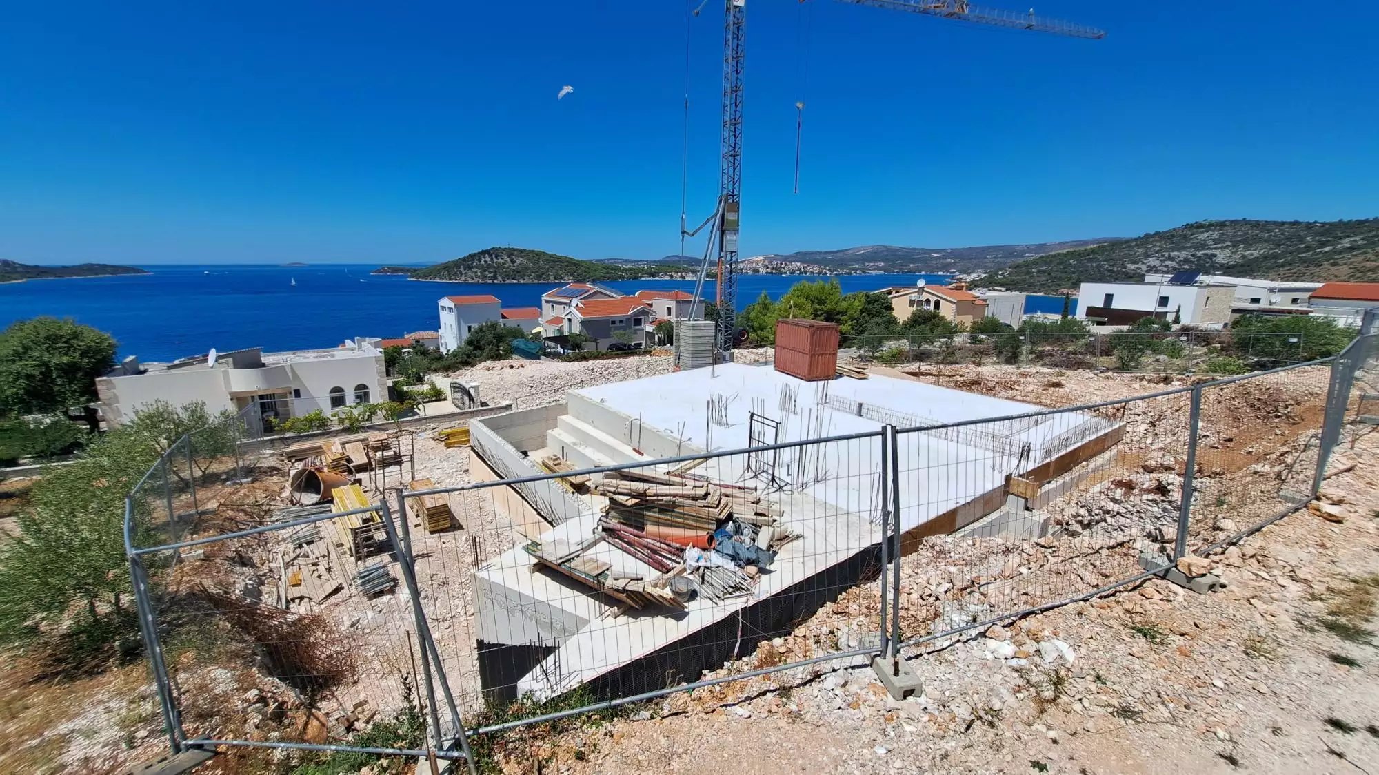 Villa 250m² in Croatia, Razanj. Priced at 1400000€ rent photo-16