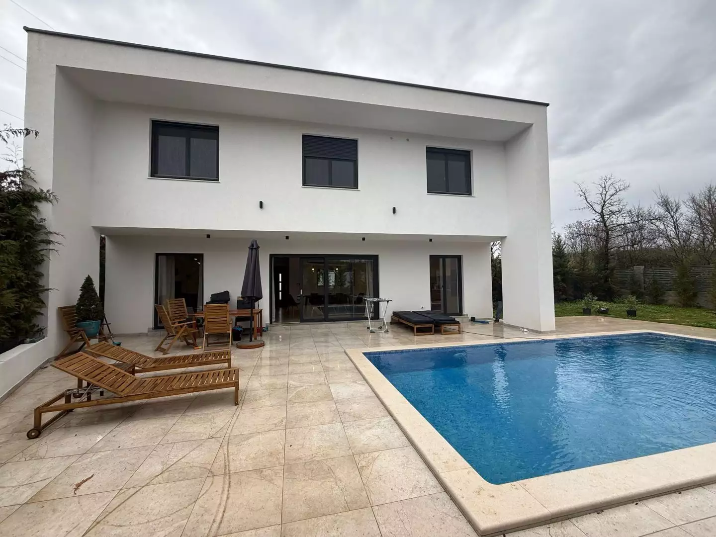 Villa 170m² in Croatia, Rovinj. Priced at 560000€ rent photo-1