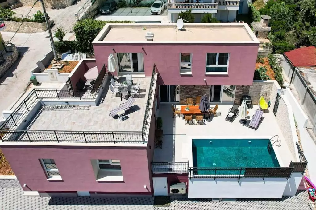 Villa 310m² in Spain, La Marina. Priced at 780000€ rent photo-4
