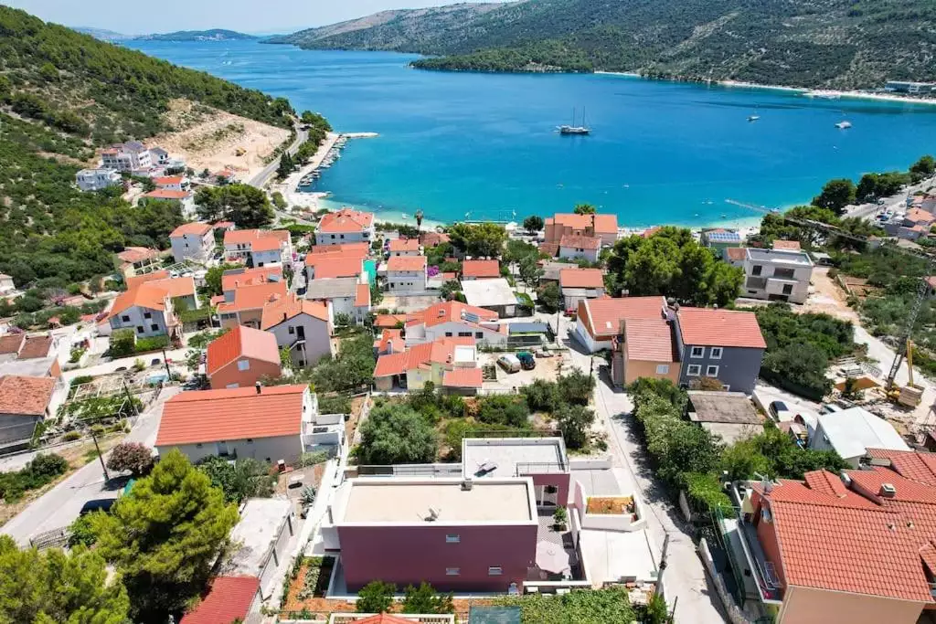 Villa 310m² in Spain, La Marina. Priced at 780000€ rent photo-8