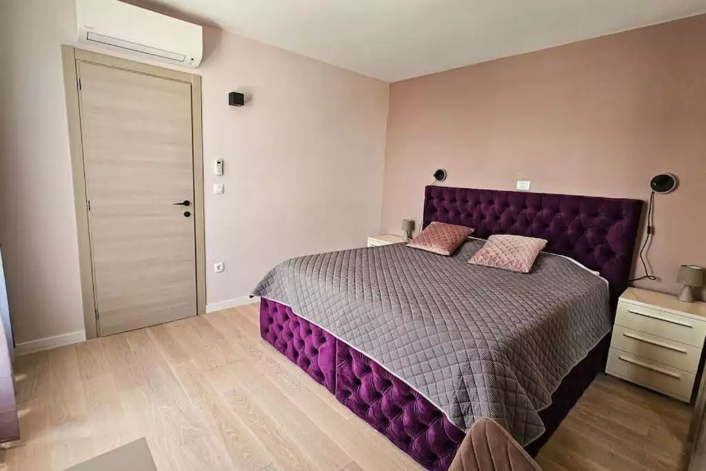 Villa 310m² in Spain, La Marina. Priced at 780000€ rent photo-11