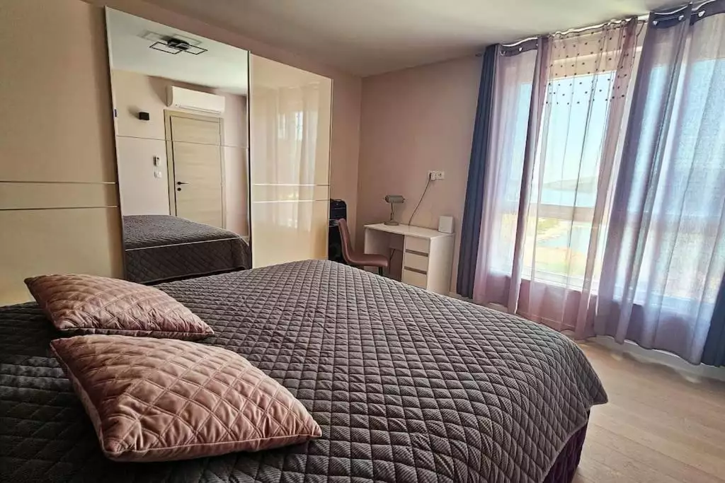 Villa 310m² in Spain, La Marina. Priced at 780000€ rent photo-21