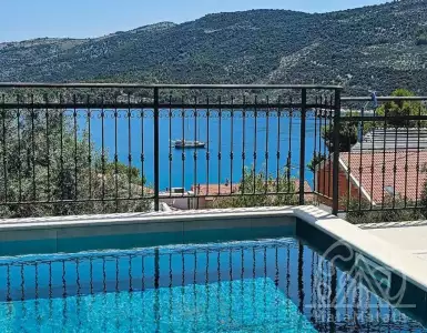 Buy in Spain for 780000€