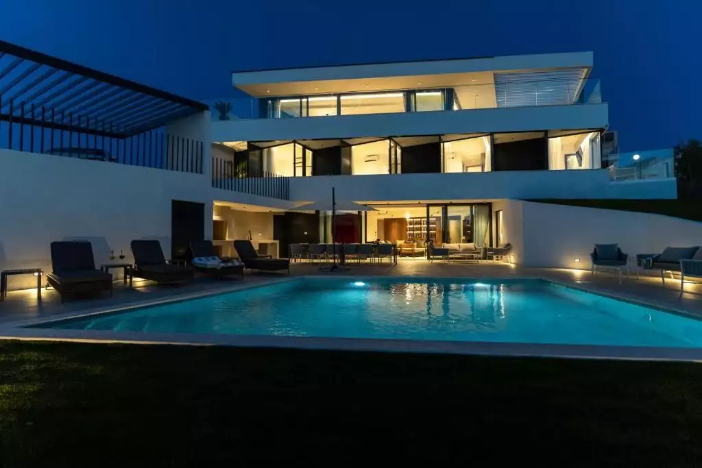 Villa 550m² in Croatia, Murter. Priced at 2500000€ rent photo-8