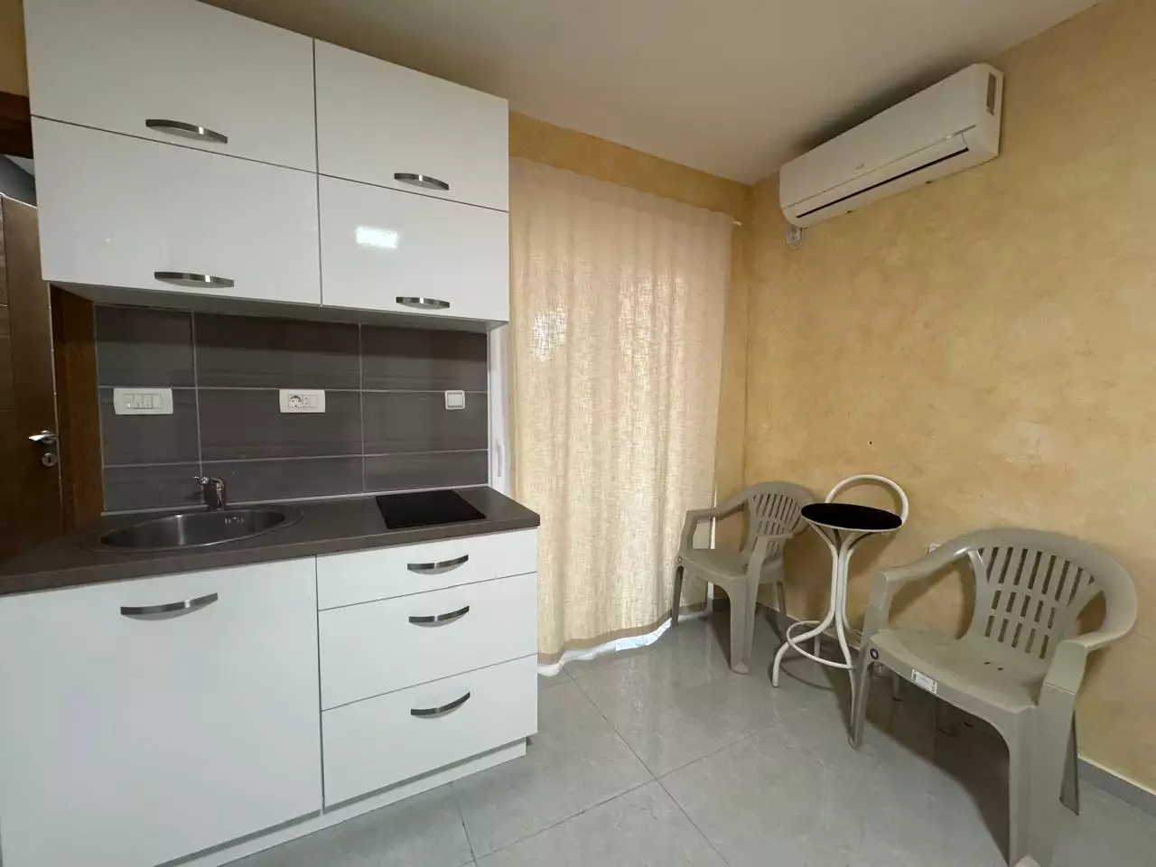 Flat 28m² in Montenegro, Bar. Priced at 65000€ rent photo-8