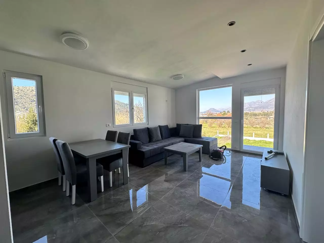 Flat 45m² in Montenegro, Bar. Priced at 75650€ rent photo-5