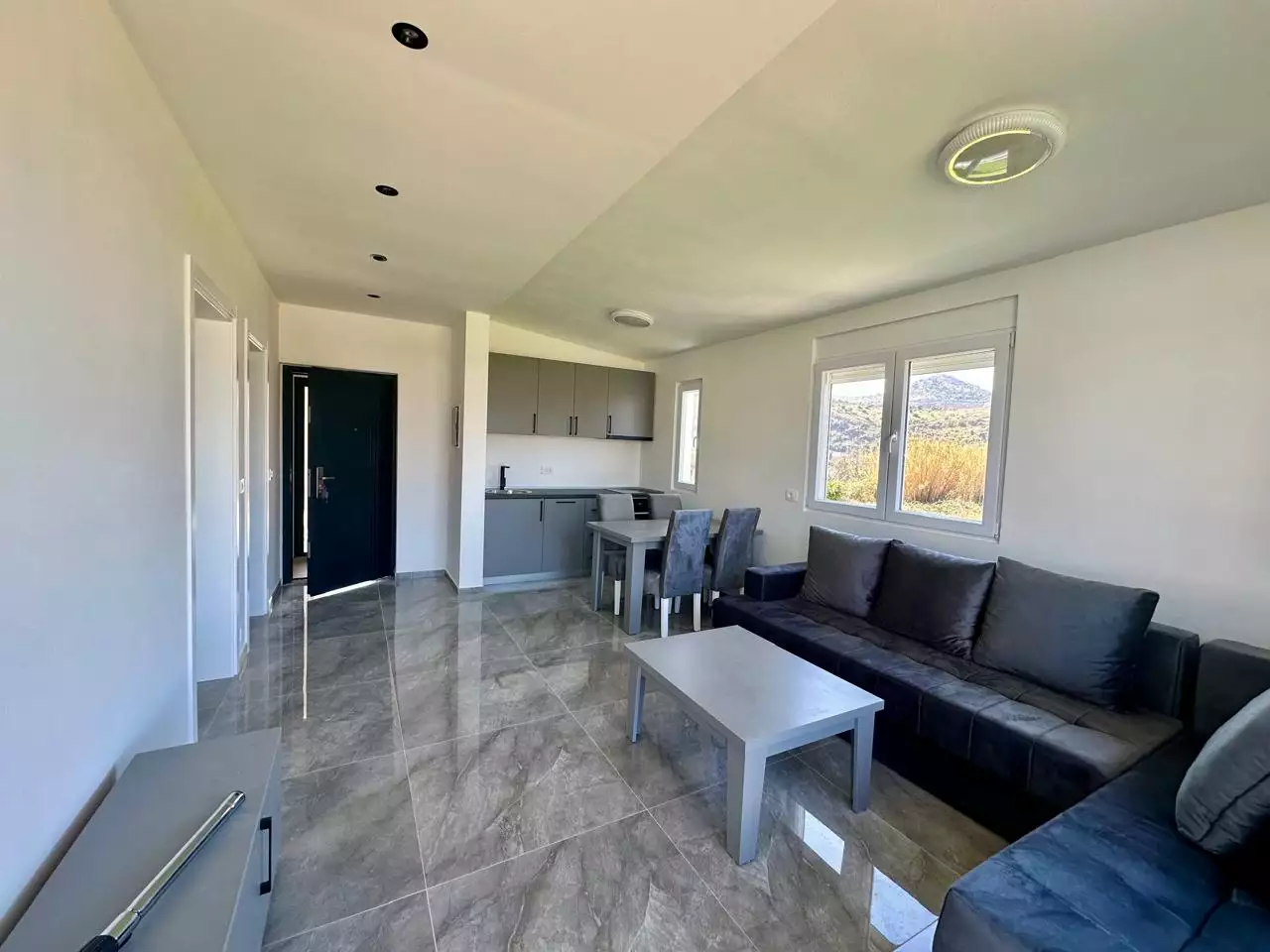Flat 45m² in Montenegro, Bar. Priced at 75650€ rent photo-9