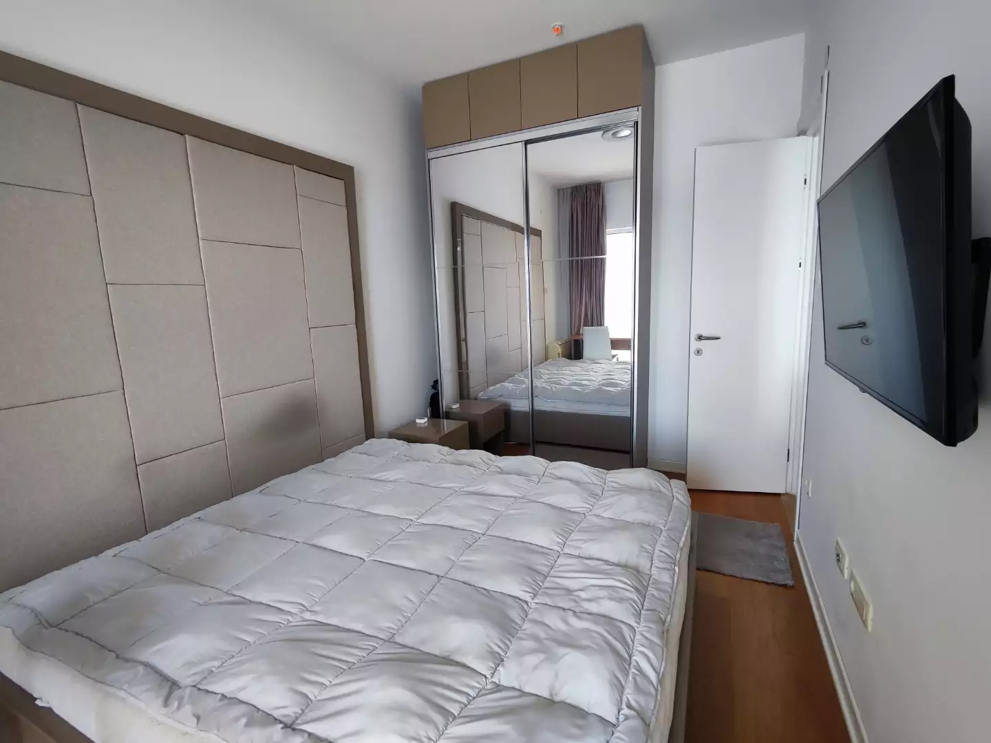 Flat 77m² in Montenegro, Budva. Priced at 349000€ rent photo-4