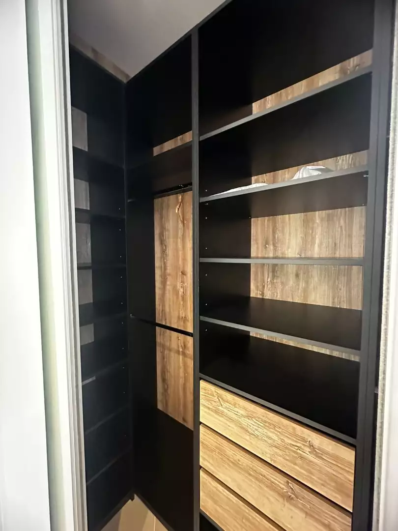 Flat 108m² in Montenegro, Dobrota. Priced at 350000€ rent photo-8