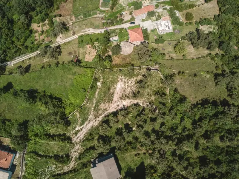 Land 1m² in Italy, Barga. Priced at 570000€ rent photo-13