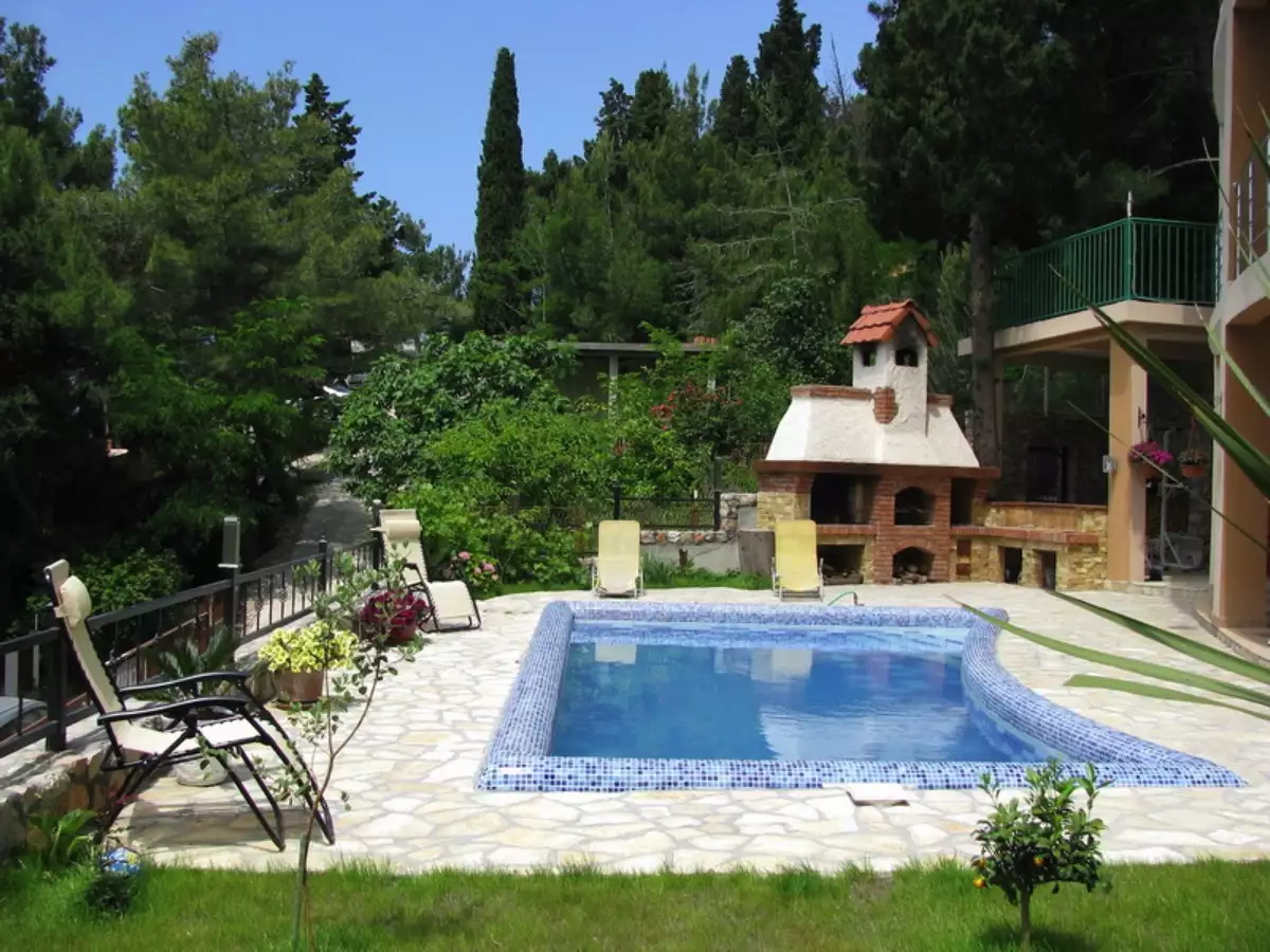 House 515m² in Italy, Barga. Priced at 650000€ rent photo-7