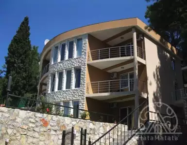 Buy in Italy for 650000€