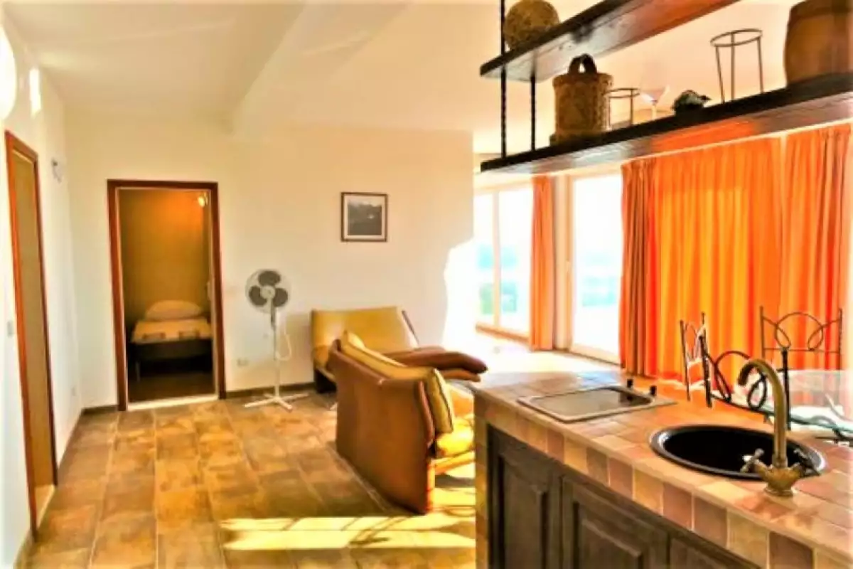 Hotels 3200m² in Montenegro, Blizikuce. Priced at 2000000€ rent photo-4