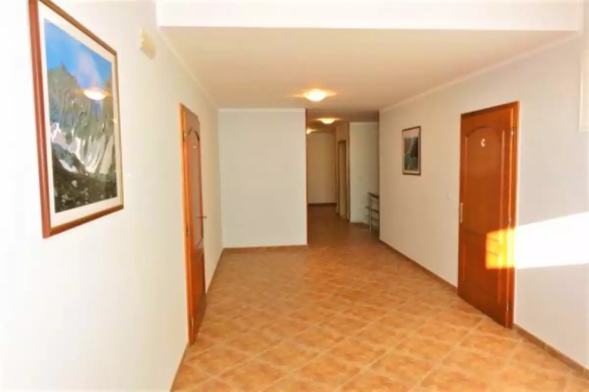 Hotels 3200m² in Montenegro, Blizikuce. Priced at 2000000€ rent photo-7