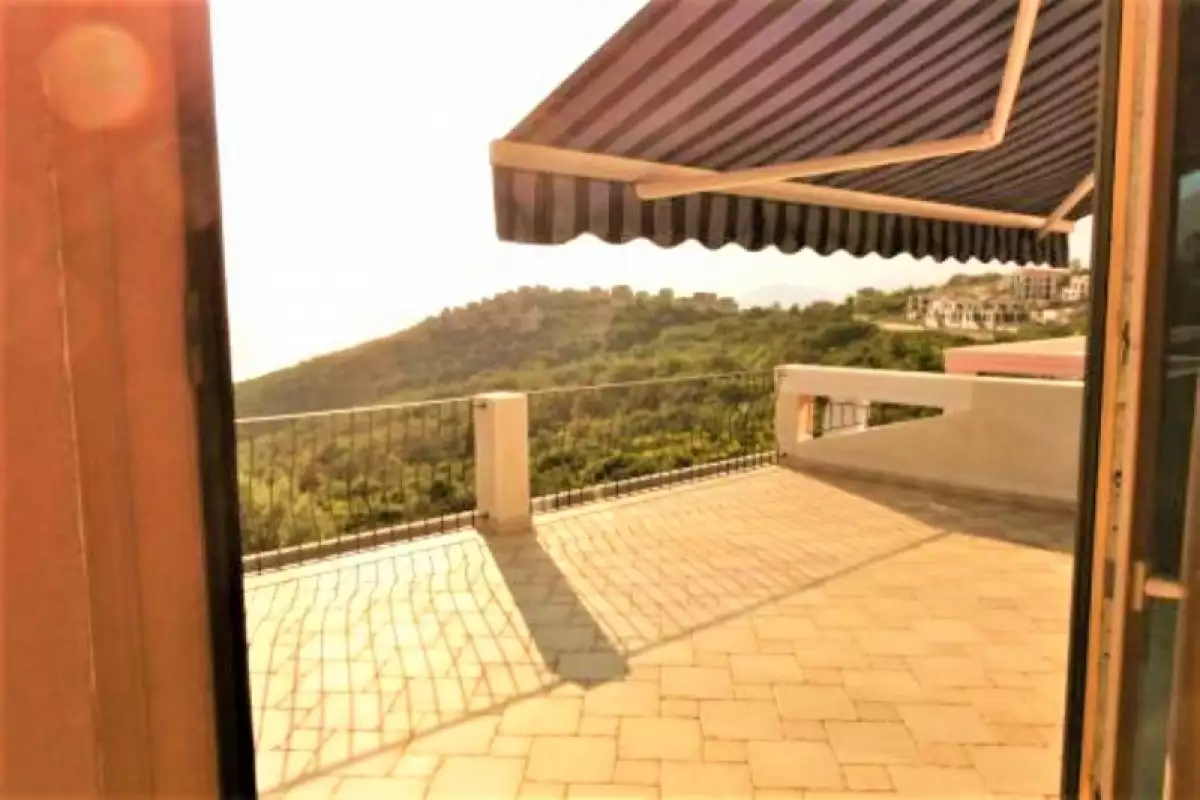 Hotels 3200m² in Montenegro, Blizikuce. Priced at 2000000€ rent photo-10