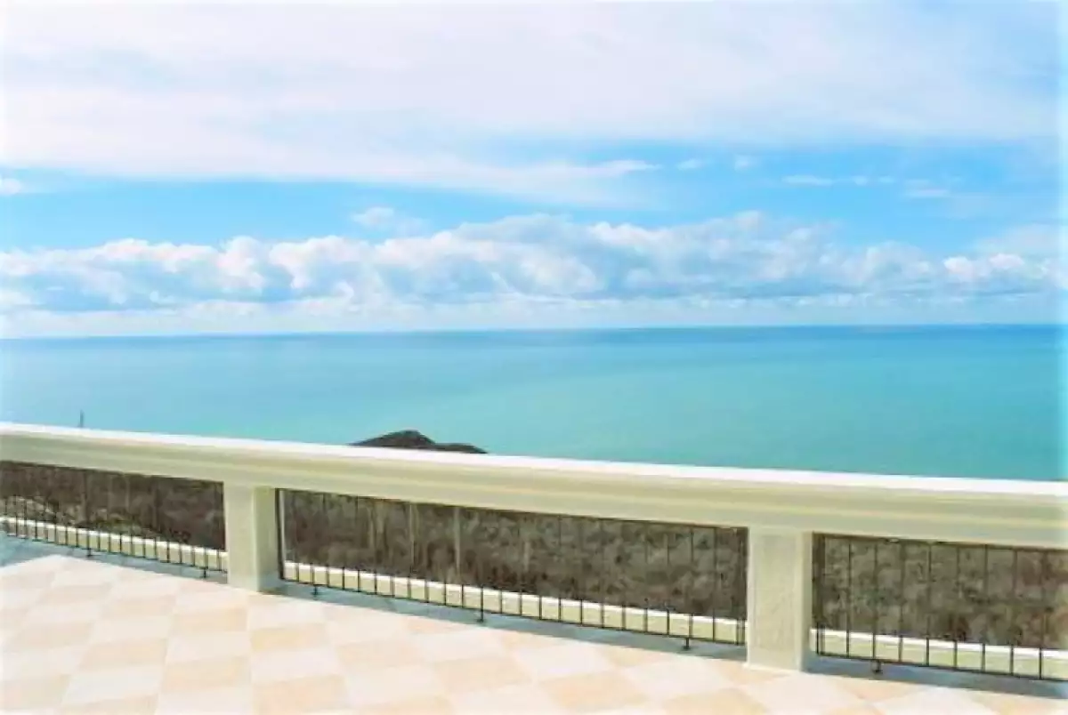 Hotels 3200m² in Montenegro, Blizikuce. Priced at 2000000€ rent photo-17