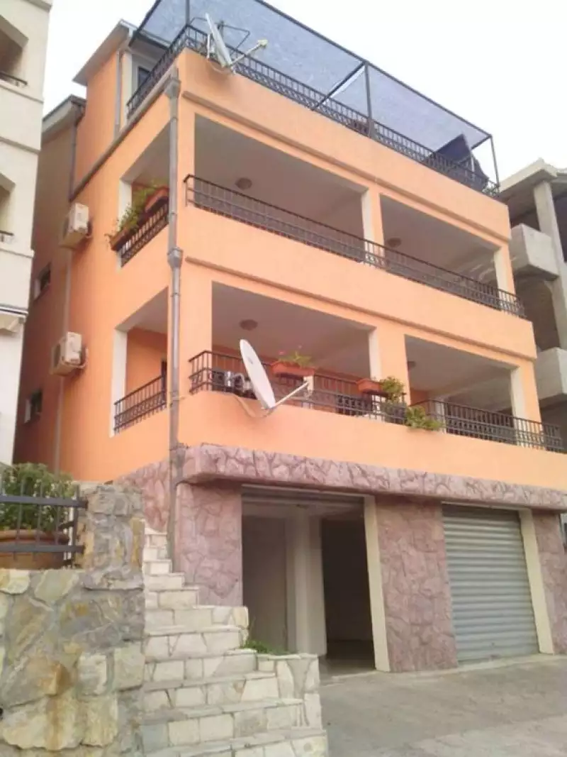 Hotels 500m² in Montenegro, Petrovac. Priced at 1050000€ rent photo-7