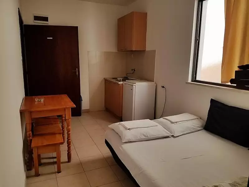 Hotels 500m² in Montenegro, Petrovac. Priced at 1050000€ rent photo-10
