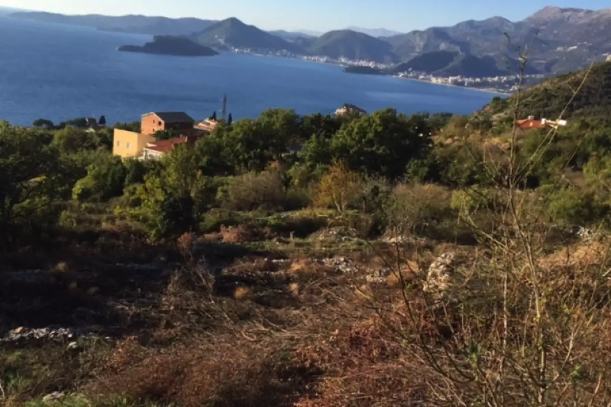 Land 1m² in Montenegro, Blizikuce. Priced at 702500€ rent photo-3