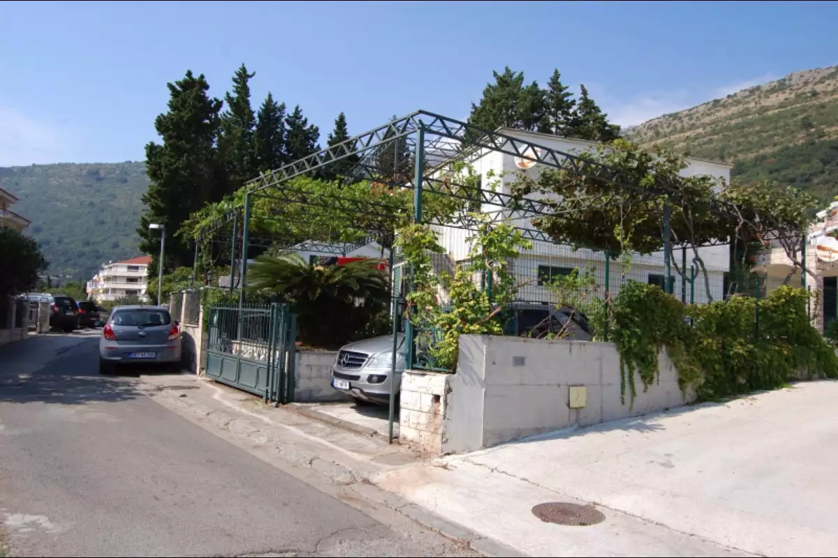 House 134m² in Montenegro, Petrovac. Priced at 260000€ rent photo-1