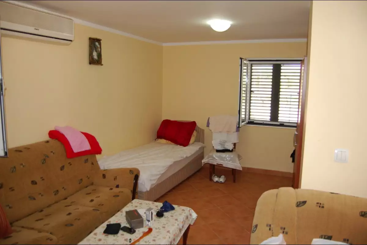 House 134m² in Montenegro, Petrovac. Priced at 260000€ rent photo-12