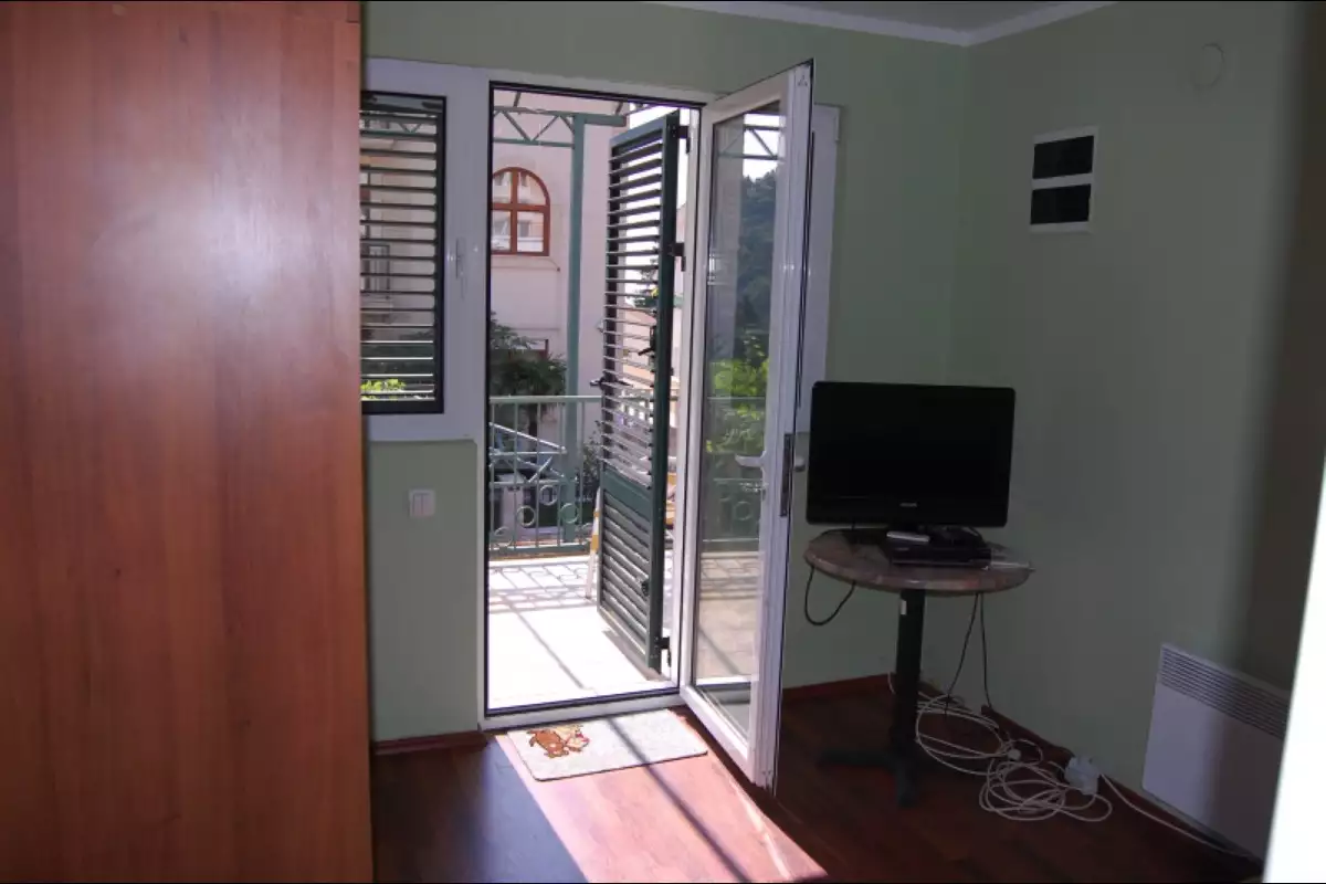 House 134m² in Montenegro, Petrovac. Priced at 260000€ rent photo-13