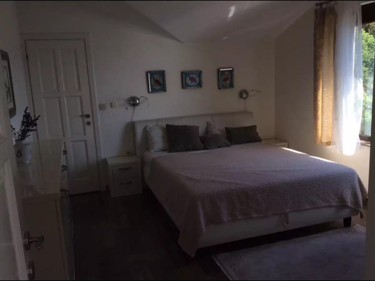 Flat 115m² in Montenegro, Rafailovici. Priced at 410000€ rent photo-5