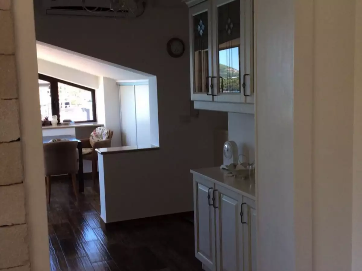 Flat 115m² in Montenegro, Rafailovici. Priced at 410000€ rent photo-12